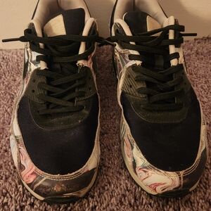 Nike Black and White Sneakers